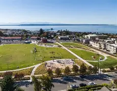 Process server and divorce paralegal services in Edmonds Bowl Edmonds neighborhood